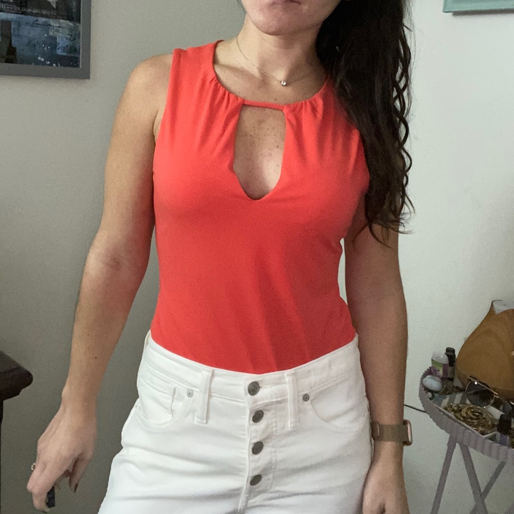 Never worn bright coral express top